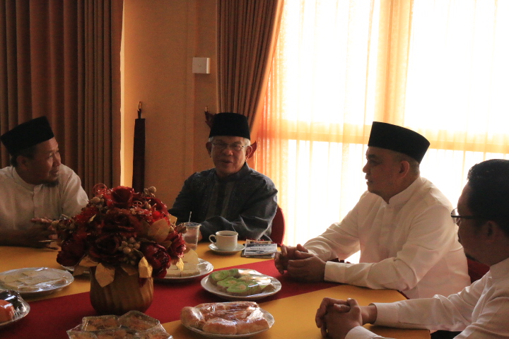 gambar berita